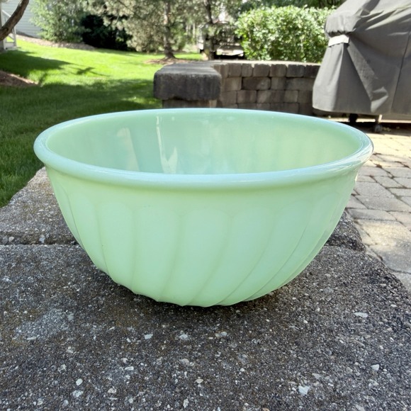 Fire King Other - Fire-King Mixing Bowl Unisex 7 inch Jadeite Green Excellent Vintage Swirl Glass